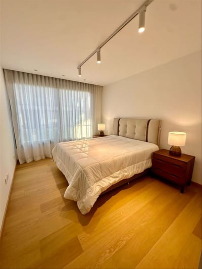 Alquiler Apartamento  amueblado en Carrasco 3 Dormitorios 3 Baños Garaje