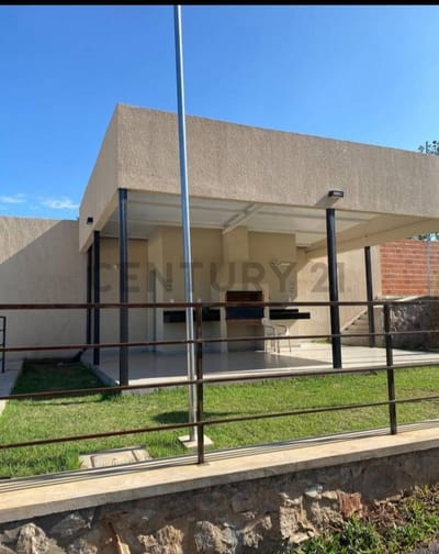 Alquiler de Casa en Condominio en Luque, Central