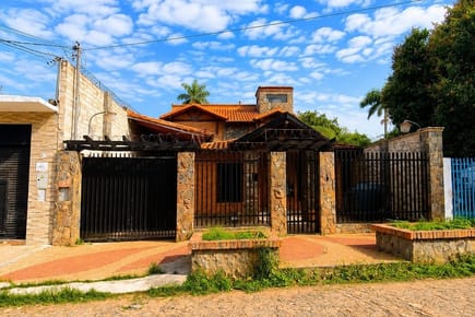 Alquiler de Casa Zona Luque 
