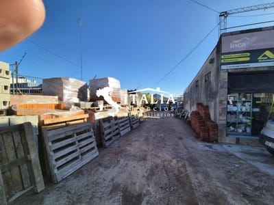 VENTA TERRENO CON LOCAL - GALPÓN - CASA Y BARRACA DE MATERIALES CONSTRUCCION