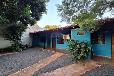 Propiedad Estratégica en Capiatá: Casa Lista para Renta o Desarrollo