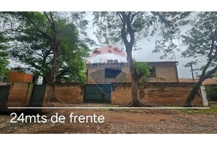 Casa de 5 habitaciones con Piscina en Asunción Bº Santa Librada 
