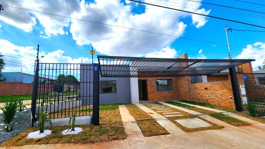 VENDO CASA EN VILLA ELISA -MBOCAYATY