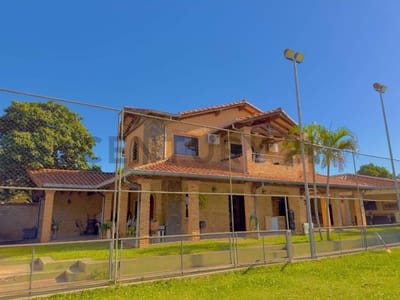 Vendo casa en Villa Elisa