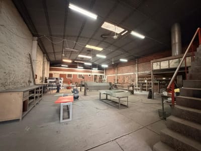 Alquilo propiedad comercial en Lambaré