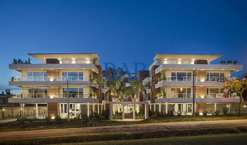 Venta - 3 dorm. - Carrasco