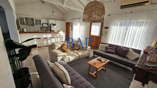 Casa 2 dorm. - La Barra