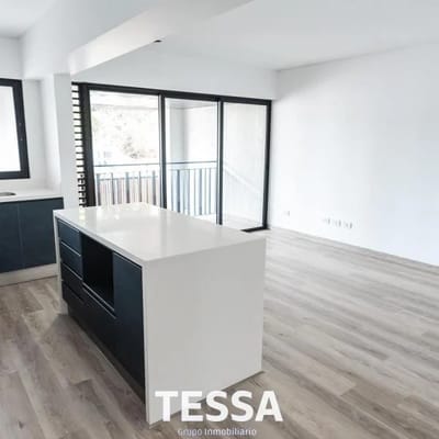 SE VENDE DEPARTAMENTO DE ESTRENO PRIMER PISO MIRAFLORES
