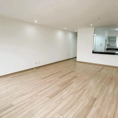 VENTA INCREIBLE DUPLEX MIRAFLORES  M