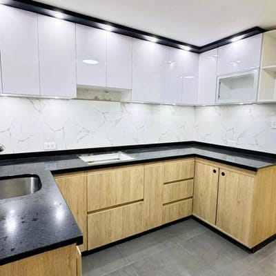 VENTA DEPARTAMENTO PRIMER PISO M CON ESTACIONAMIENTO SURCO
