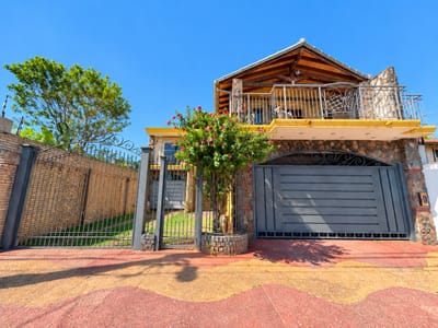 Vendo Casa En San Lorenzo, Bo. Florida