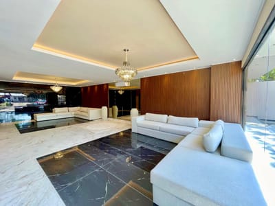 MONOAMBIENTE EN VENTA COND. BRICKELL7