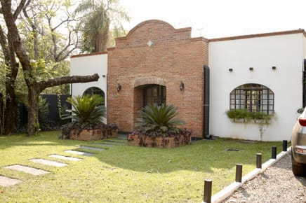 Casa de verano en San Bernardino - Pirayú - En venta 