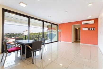 VENDO DEPARTAMENTO EN LAS MERCEDES 3 HABITACIONES