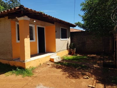 EN VENTA CASA EN SAN LORENZO REDUCTO