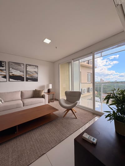 SANTÍSIMA TRINIDAD, EN VENTA, AMPLIO DEPTO DE 1 DORMITORIO. 