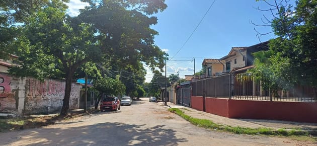 Vendo Casa en Barrio Obrero ubicada en una ubicacion estrategica y en esquina