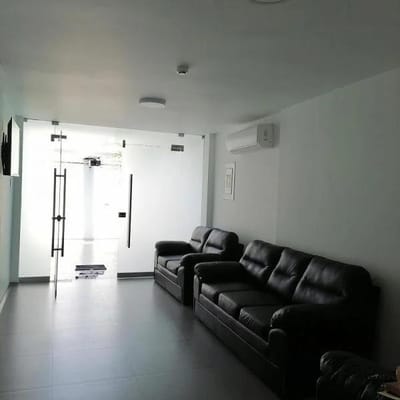 Local comercial  Av ingeniero