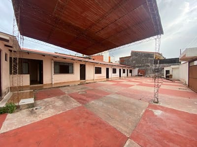 CASA EN ALQUILER PARA NEGOCIO