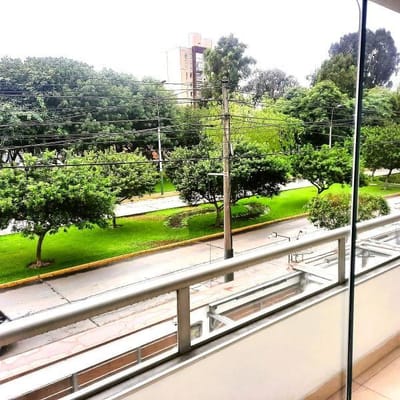 DUPLEX SAN BORJA SUR