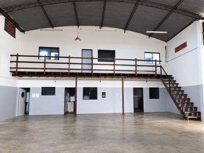 Alquilo Tinglado en Villa Elisa sobre Av. Von Poleski – 720 m²