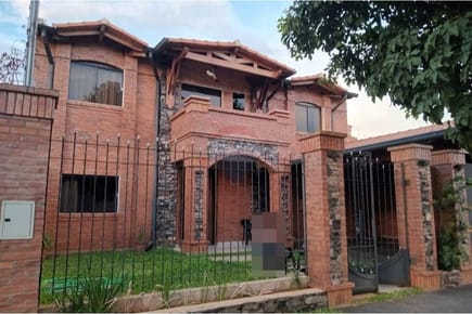 Casa - Venta - San Lorenzo, Paraguay