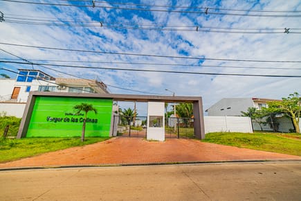 TERRENO EN VENTA EN EL URUBO CONDOMINIO VERGER DE LAS COLINAS 