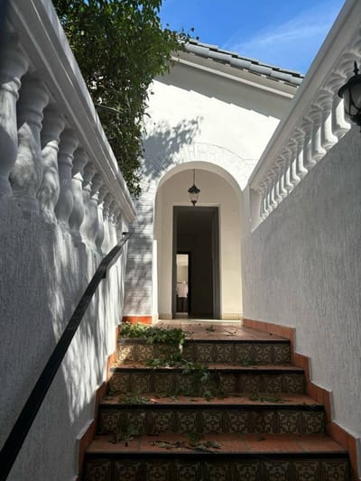 VENDO CASA EN ASUNCION EN LA ENCARNACION