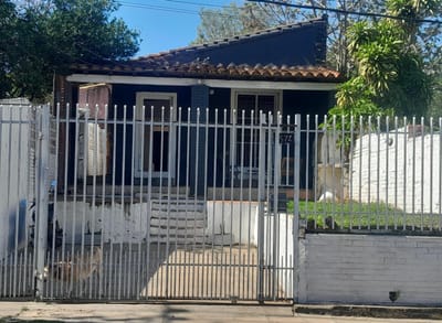 ¡GRAN OPORTUNIDAD DE ALQUILER EN BARRIO SAJONIA