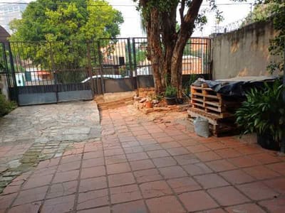 VENDO CASA EN BARRIO JARA