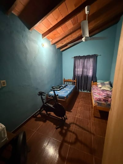 VENDO CASA  -  LUQUE – BARRIO PRIMAVERA
