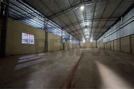 Depósito en Venta con renta activa Barcequillo