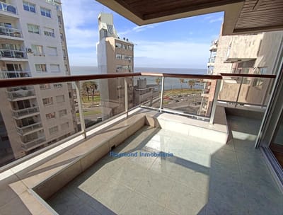 Alquiler Apartamento Punta Carretas 2 Dormitorios 3 Baños Terraza Cocina definida Garaje
