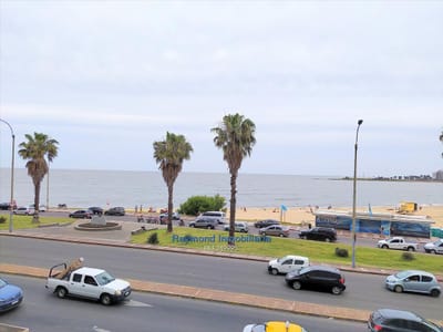 Venta Apartamento Pocitos 3 Dormitorios 4 Baños Servicio Losa Garaje Doble