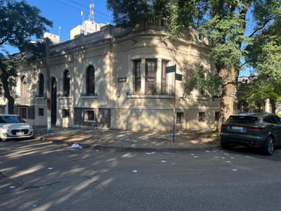 Alquiler casa / local comercial 900mts2