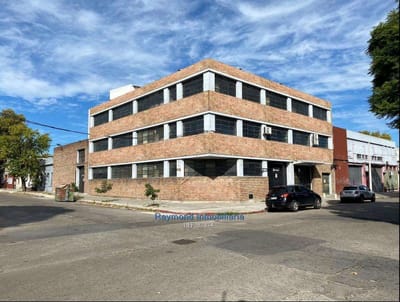 Alquiler local comercial 1400m2 ideal para empresa en Goes