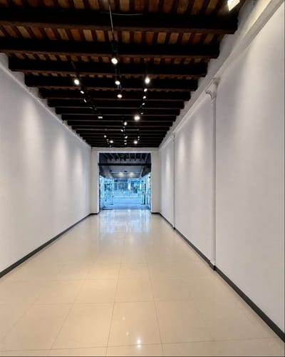 VENTA Local comercial 196m2 18 de julio y Vázquez Centro