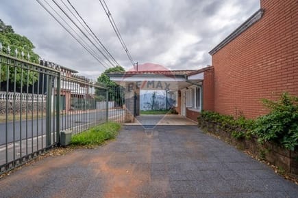 Vendo en Lambare Hermosa Residencia