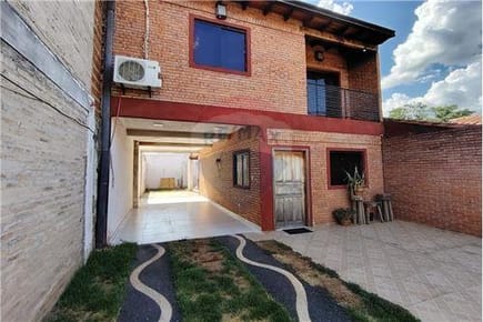 Vendo Casa En Bella Vista De Asuncion
