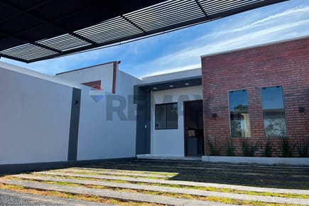 Venta de Chalet en Luque - Ita Angu’a