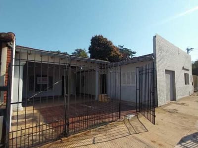 VENDO CASA SAN LORENZO BARRIO LUCERITO