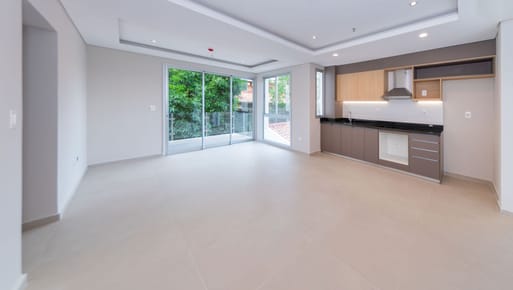 En Venta Amplio Dpto. A Estrenar de 2 Dorm. - Barrio Mburukuya 