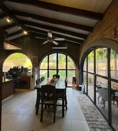 VENDO HERMOSA CASA CON PILETA EN VILLA ELISA
