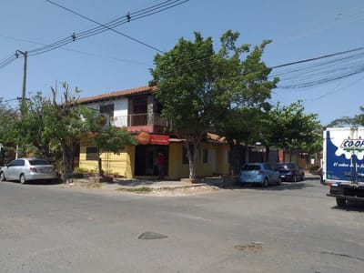 En Venta Propiedad en Esquina (ambas calles asfaltadas) en Barrio Santa María