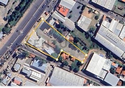 EN VENTA – Terreno En Esquina De 7.174 m² Sobre Ruta Transchaco