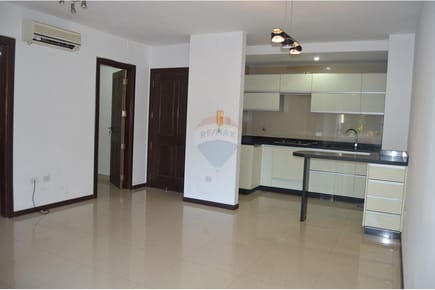 DPTO. EN VENTA CON EXCELENTE UBICACIÓN, COND. JADE