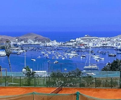 CASA DE PLAYA EN EXCLUSIVA PARTE DE NAPLO FRENTE AL MAR CLUB NAUTICO
