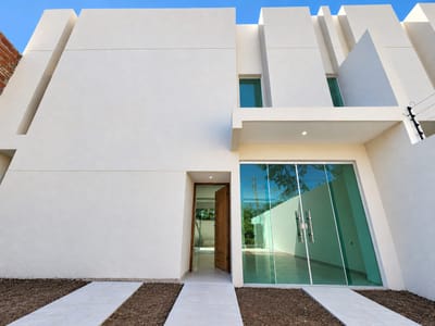 Vendo Dúplex a estrenar en Luque sobre Av. Campo Vía 
