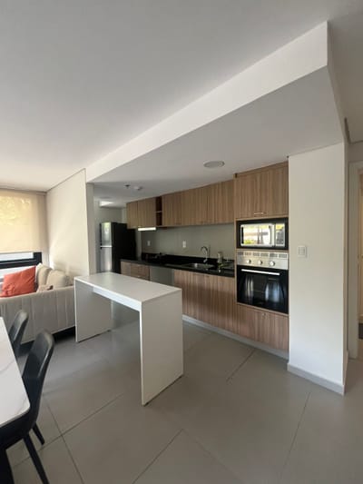 Alquilo Departamento amoblado y equipado en Ycuá Satí – 130 m²