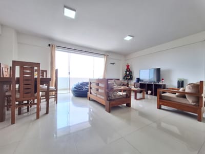 DEPARTAMENTO EN VENTA ZONA ESTE | 204 m² SOBRE AVENIDA 